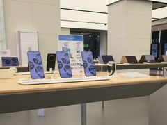 -华为智能生活馆(上海金桥国际商业广场)