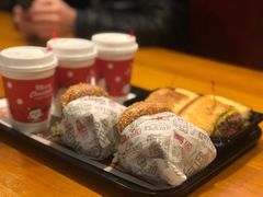 -The Habit Burger Grill 哈比特汉堡(复兴soho店)