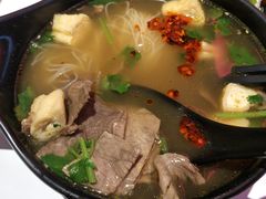 油豆腐牛肉粉丝汤-小杨生煎(湟普汇店)