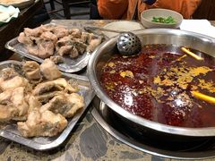 -肖肖酸萝卜鱼火锅(总店)