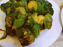 蓑衣黄瓜-王三姑牛肉饼