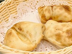 馕坑烤包子-巴扎美食·新疆菜·西域歌舞表演餐厅(新疆大厦店)
