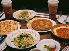 -萨莉亚意式餐厅(杭州滨江天街店)