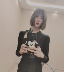 -变画·发型STUDIO