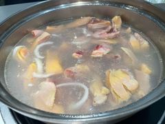-烹然四季椰子鸡火锅(姚家园万象汇店)