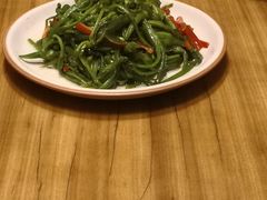 -山茶云南菜(永安里店)