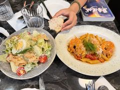 -LESCEDARS Brasserie Bistro香柏树