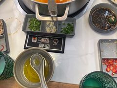 -喃喃椰·糟粕醋·椰子鸡火锅(七堡花园店)