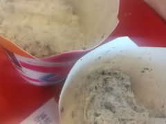 奥利奥口味麦旋风-麦当劳(青岛大学店)