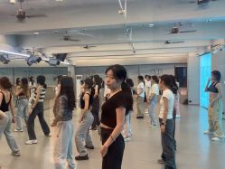 -YASAKI国际舞蹈中心