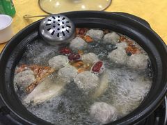 -濠轩阁特色生蚝火锅(水湾路店)