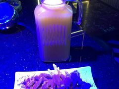 -温莎KTV(珠江路店)