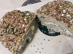 -研麦家面包(亚泰华府店)