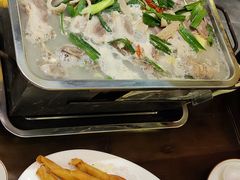-聚汇三少·龙虾·中餐厅(莫邪路新天地店)