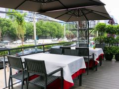露天位-小河盐帮·私家菜·烤鸭(三元桥·霄云路店)