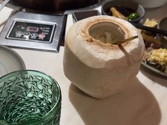 -喃喃椰·糟粕醋·椰子鸡火锅(七堡花园店)