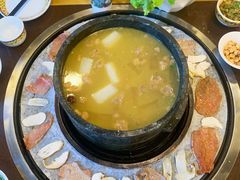 -峰瑞藏地美食·石锅鸡·牦牛肉(大昭寺品牌店)