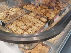 -真老大房(南京东路店)