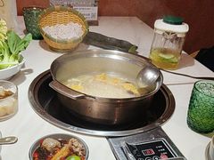-喃喃椰·糟粕醋·椰子鸡火锅(七堡花园店)