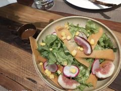 -自然食集西餐厅(泰晤士小镇店)