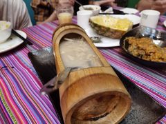 -香巴拉云南餐厅(华莱坞店)