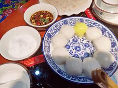 -袁小二大东北铁锅炖(吉祥村总部)