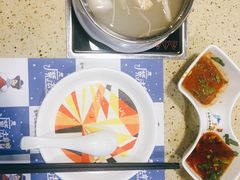 -魔法帽酱料牛肉小火锅(米兰店)