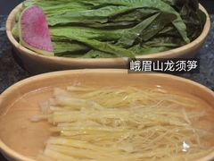 -银泰百货(海宁店)