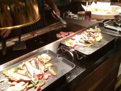 -领鲜活海鲜榴莲自助火锅(东门店)