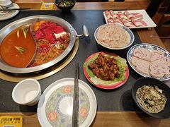 -沸炉重庆老火锅(军事博物馆店)