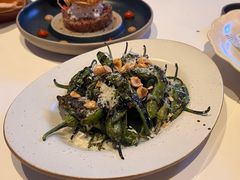 -斯普汇生蚝牛排馆(中骏世界城店)
