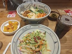 -陇上秦轩西安biangbiang面(朝龙汇店)