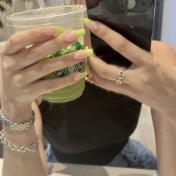 -七月美睫 美甲
