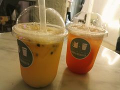 -有猫主题·治愈系猫咖(曾厝垵店)