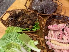 -阿婆情腊排骨火锅(金虹路店)