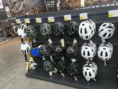 -迪卡侬(金龙湖店)