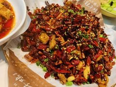会上瘾的辣子鸡-椒爱水煮鱼川菜(CBD万达店)