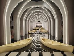 -涨巢·潮玩水疗局