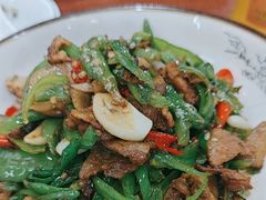 -湖南人家湘菜馆(镇江路店)