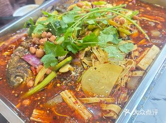 我去！这么好吃的烤鱼店！被我发现了！ 位置在下沙元成