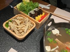 -盡膳口福跷脚牛肉火锅(北美新天地店)