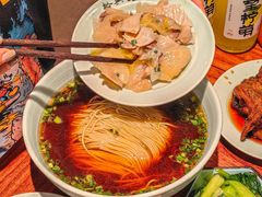 -裕兴记•蟹黄面馆(人民广场店)