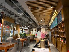 -岗底斯尼泊尔餐厅(万达店)