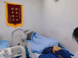 -蕾特恩专业祛痘·皮肤管理