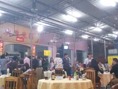 大堂-标记美食新鲜猪杂(兴南大道店)