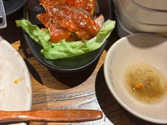-老牌坊云南鱼豆花火锅(爱建店)