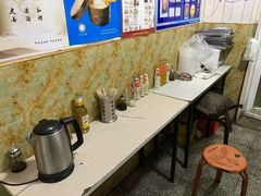 -十二中串串香(三桥街道桃园北路东社区店)