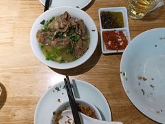 -全牛匠·乐山跷脚牛肉(新中关店)