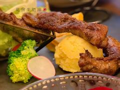 花房牛排-秘密旅行Vintage(体育西店)