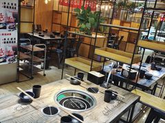 大堂-成都屋头串串(青年北街店)
